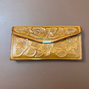 Mexican Women’s Wallet with Mirror